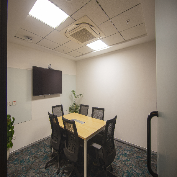 Skootr - Kailash Building